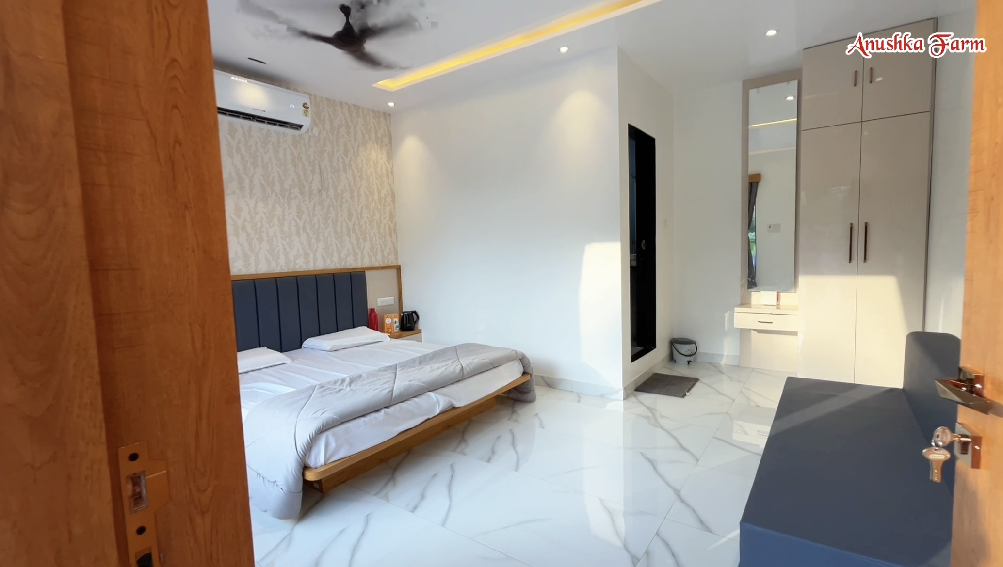 Anushka Fram - At Shirvle, Panvel